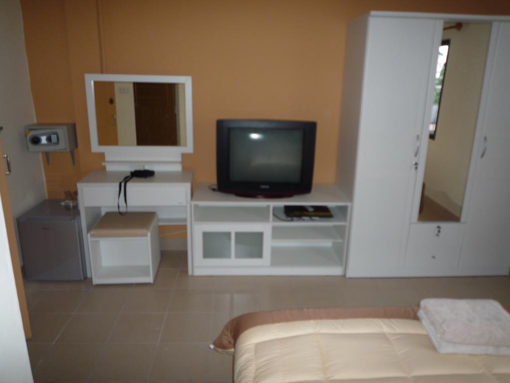 Marina Inn Pattaya Room photo